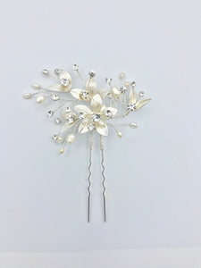 Wedding Ivory Flower & Pearl Hand Wired Stick